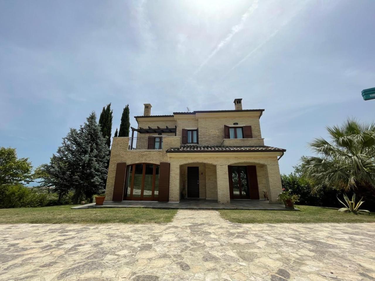 Villa Azzurra Porto SantʼElpidio Exterior foto