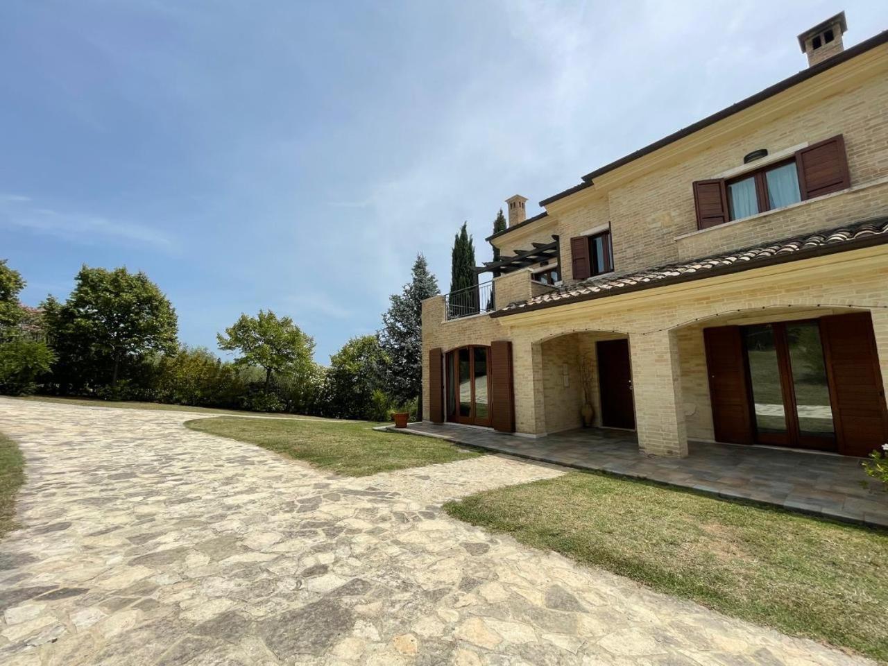 Villa Azzurra Porto SantʼElpidio Exterior foto